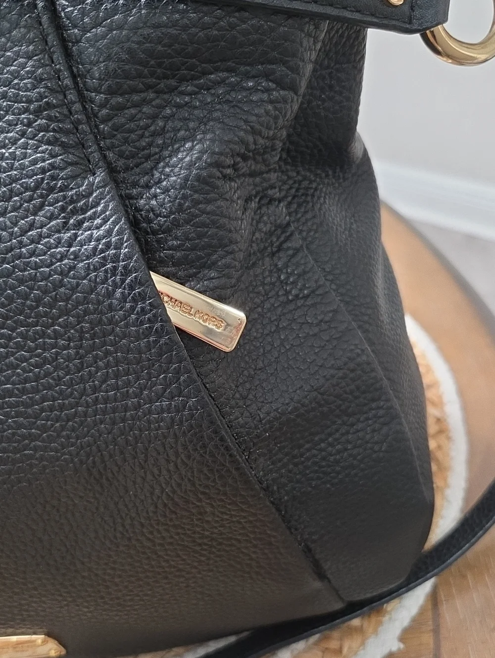 Michael Kors Hallie Large Convertible Shoulder Hobo Bag In Black Pebbled Leather